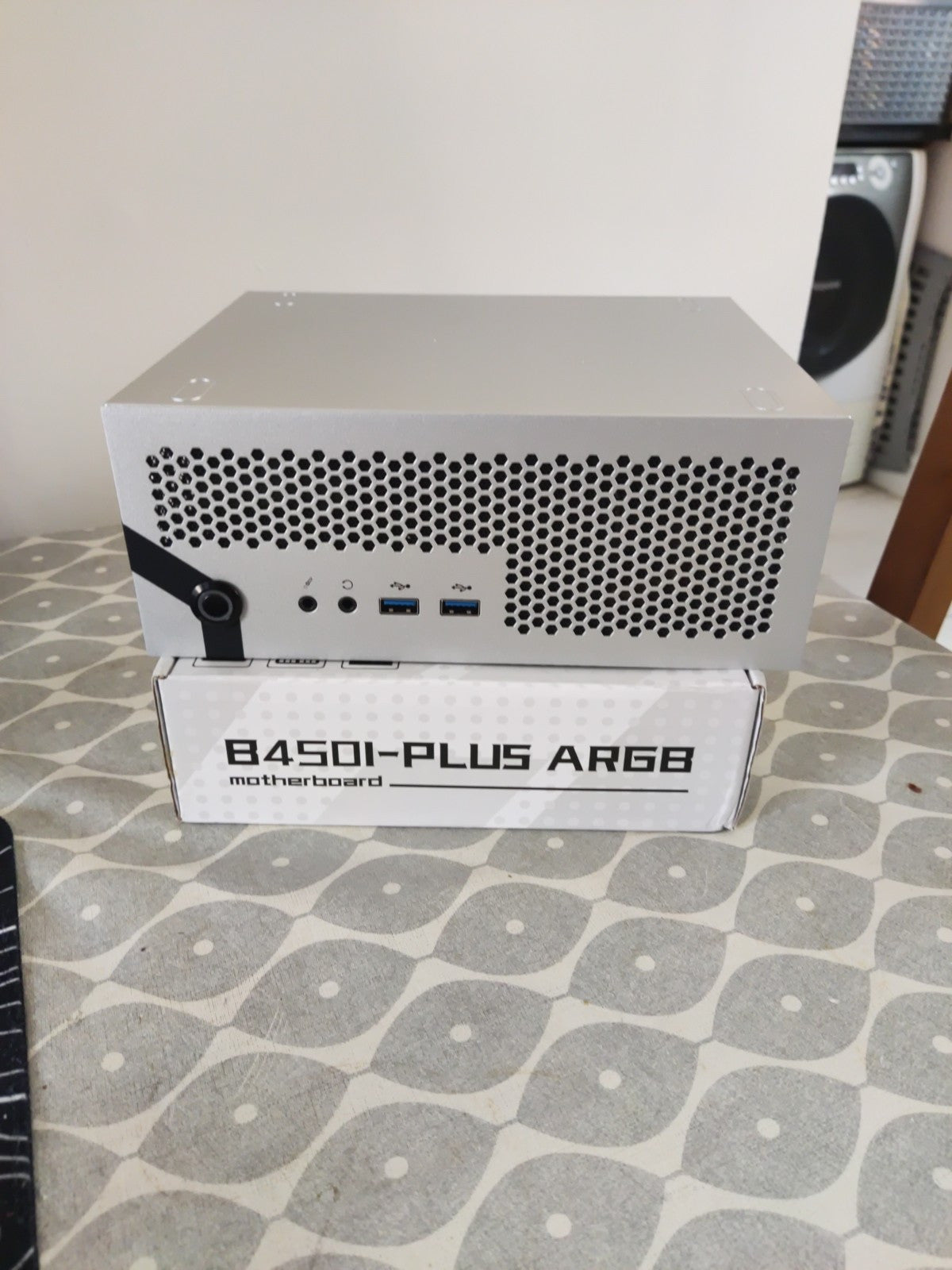 Ryzen 7 5700G Mini Gaming HTPC 16gb RAM 512 NVMe W11 Pro 2.5G LAN Wifi Bluetooth