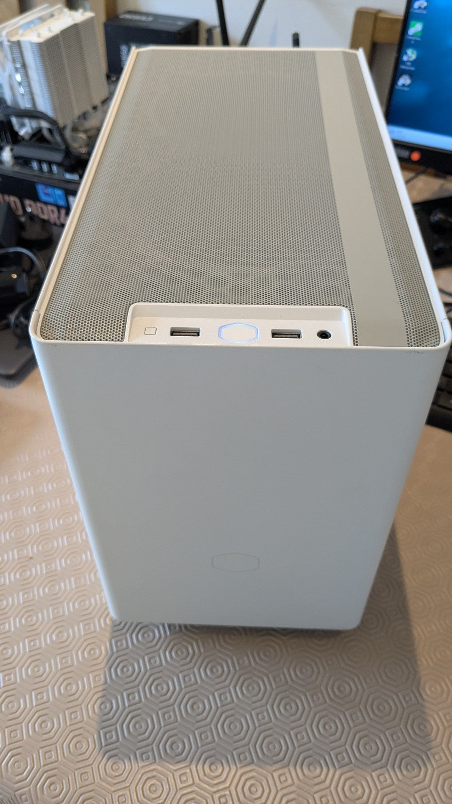 White Content Gaming Mini PC I5 14400 16GB DDR5 1tb Nvme 10gb INTEL ARC B570 W11