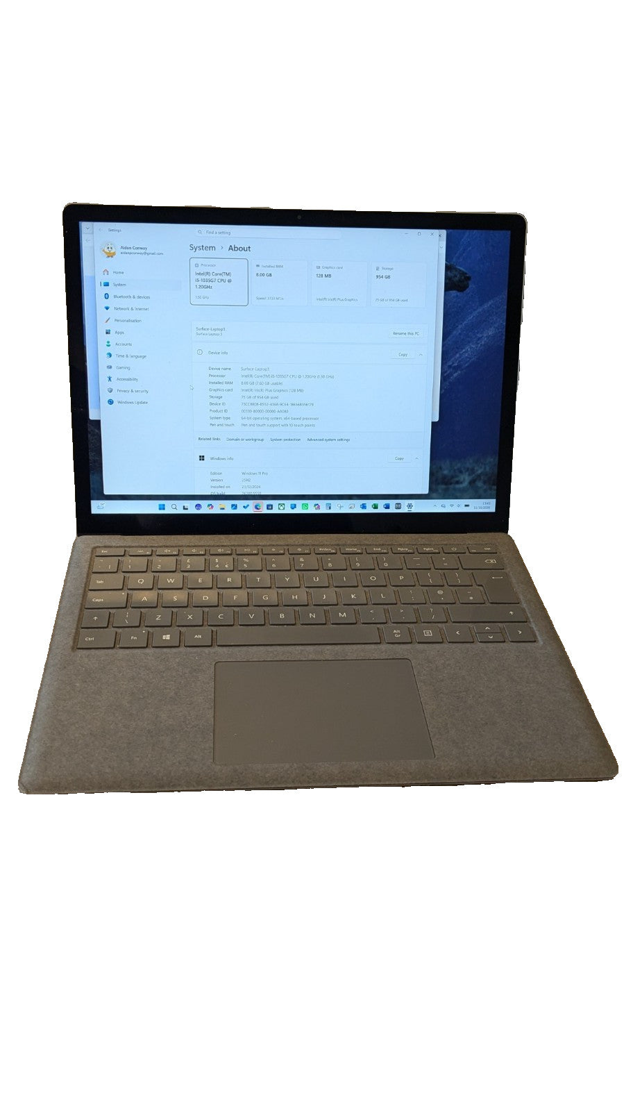 Microsoft Surface Laptop 13" Touchscreen - Intel i5, 8GB, 1TB NVMe SSD, Win 11