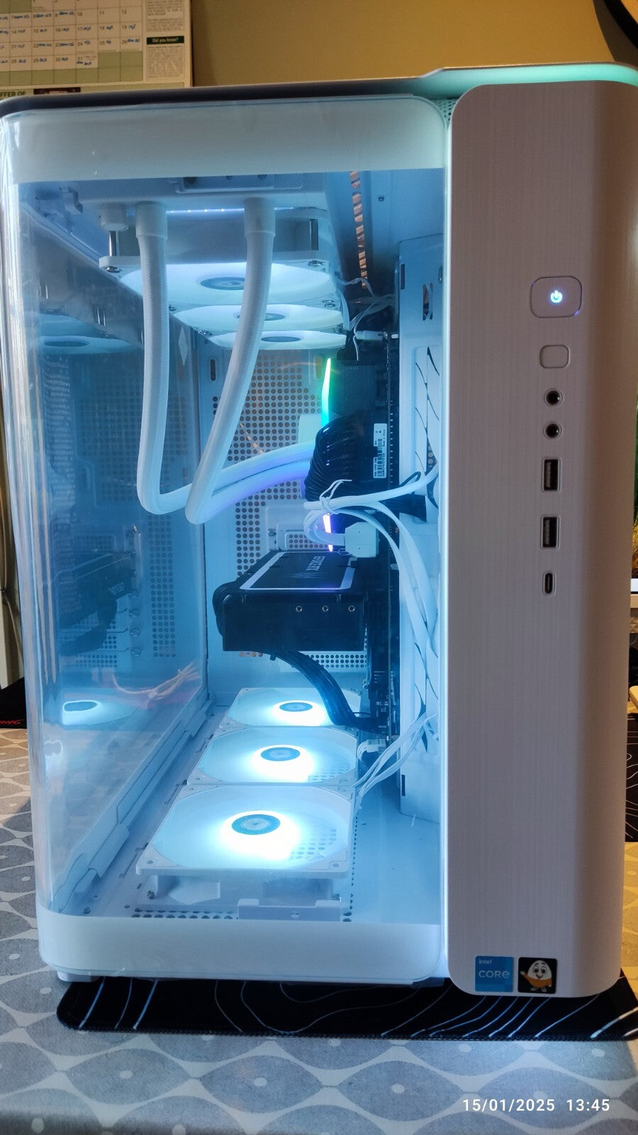 EGGY PC Premium Gaming PC | Ryzen 7 7800X3D | Radeon RX 9070 XT | 32GB RAM | 2TB NVMe | 360 AIO