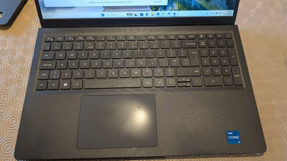 Dell Vostro 5502 15.6" FHD Laptop Intel i5-1135G7 16GB RAM 256GB SSD Win 11 Good