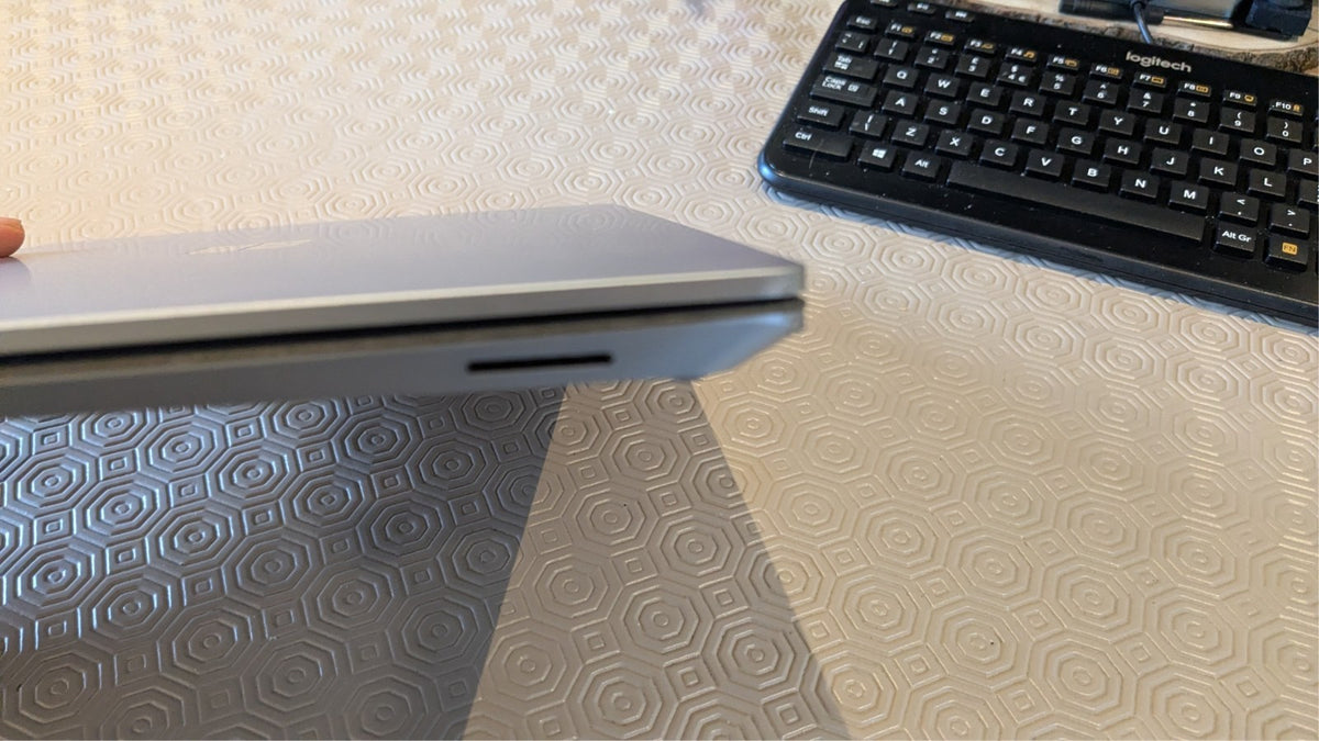 Microsoft Surface Laptop 13" Touchscreen - Intel i5, 8GB, 1TB NVMe SSD, Win 11